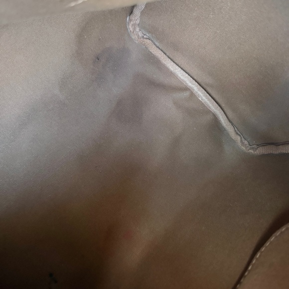 Louis Vuitton Speedy 30 Monogram - Picture 10 of 16